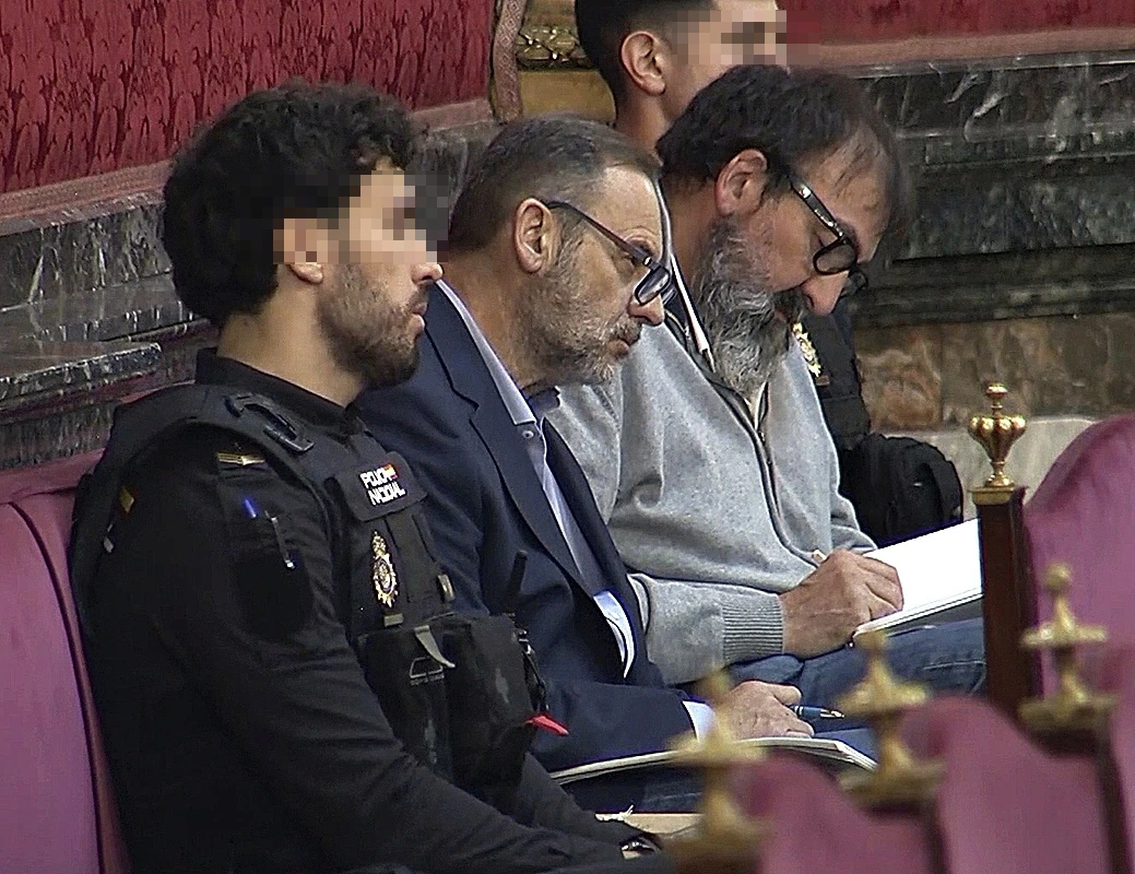 Aldama inunda del Supremo de detalles demoledores sobre sobornos "protegidos" por Sánchez y financiación ilegal del PSOE