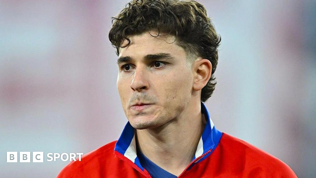 Atletico mock Barca's Alvarez move with joke Lamine Yamal bid