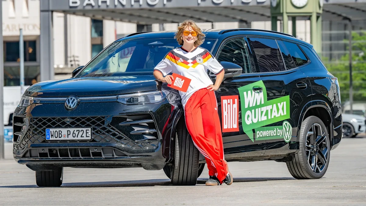 WM 2026: Sahnen Sie im BILD-WM-Taxi ab!