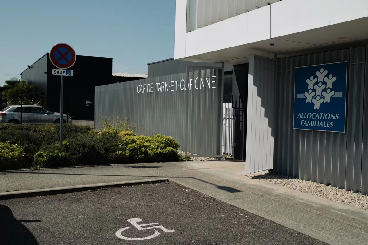 Allocation de solidarité unifiée : le Conseil national des politiques de lutte contre la pauvreté invite le gouvernement à renoncer au projet