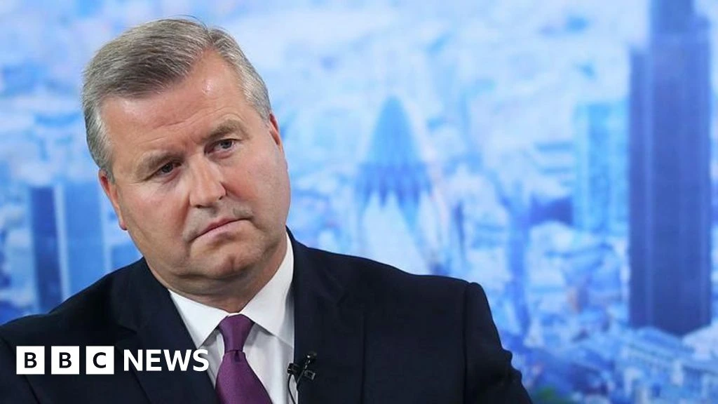 Ousted BP chairman hits back at 'lies' about his behaviour