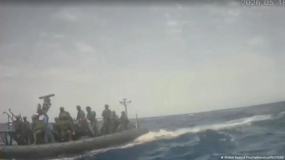 Activistas detenidos de flotilla humanitaria llegan a Israel