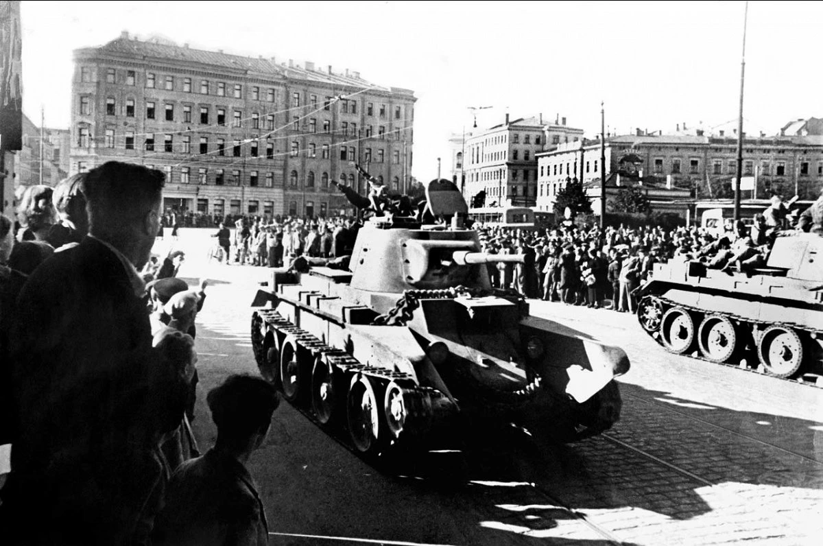 Олег Кудрин. Общая трагедия — этапы советской оккупации Латвии и украинских земель в 1939-1940 годах
