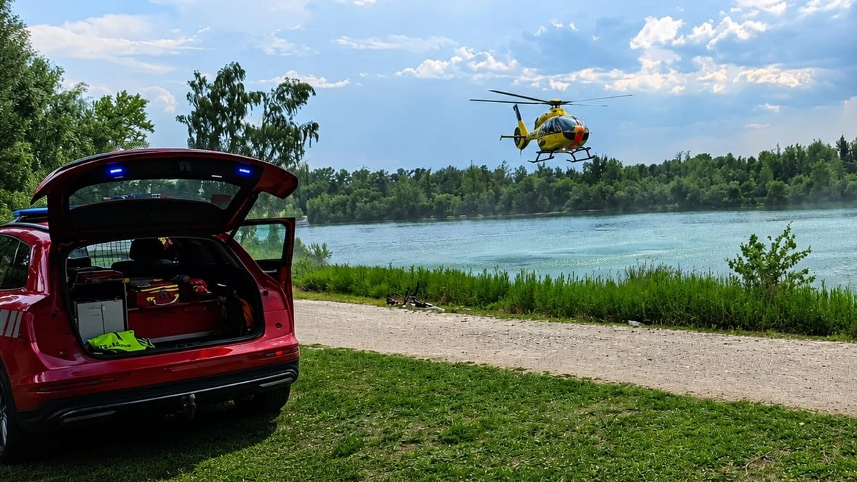Badeunfall: Mann geht im See unter, Gaffer filmen Rettungseinsatz