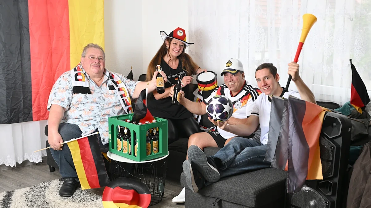 Ein Land im Fußballfieber: So feiern die Deutschen die WM im Wohnzimmer
