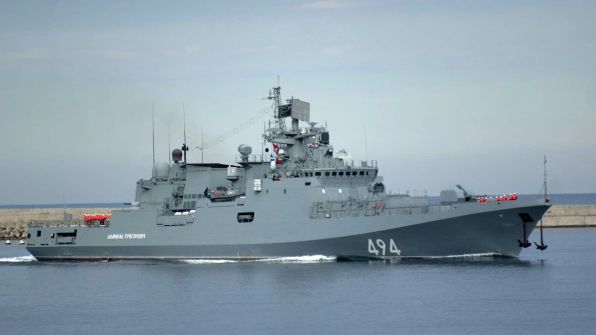 СМИ: российские военные моряки сделали предупредительный выстрел в сторону яхты в Ла-Манше