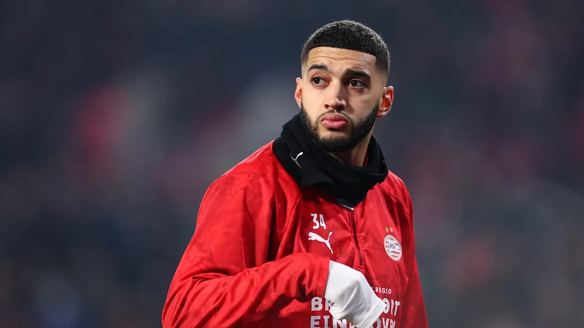 FC Bayern: Vincent Kompany sprach schon im Januar mit Wunschspieler Saibari!