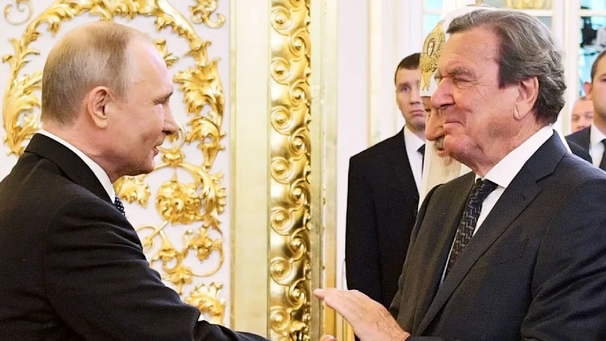 Kreml teilt mit: Putin traf Schröder zu Vieraugengespräch