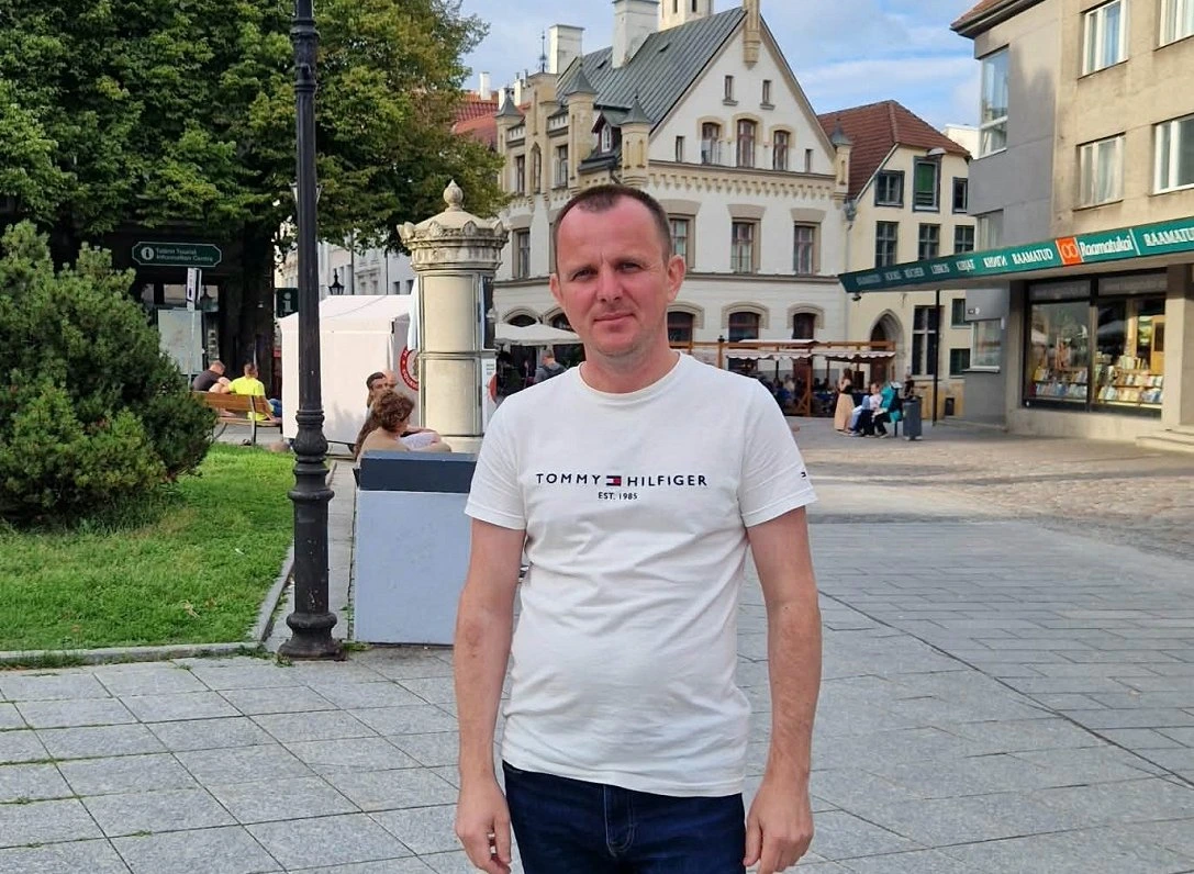 «Тепер — у Латвії». Сергей из Волчанска самостоятельно изучает латышский и делится советами