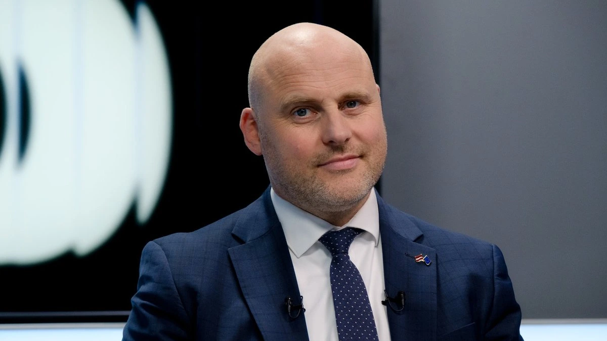 Кулбергс намерен пересмотреть целесообразность исследований, запланированных государством