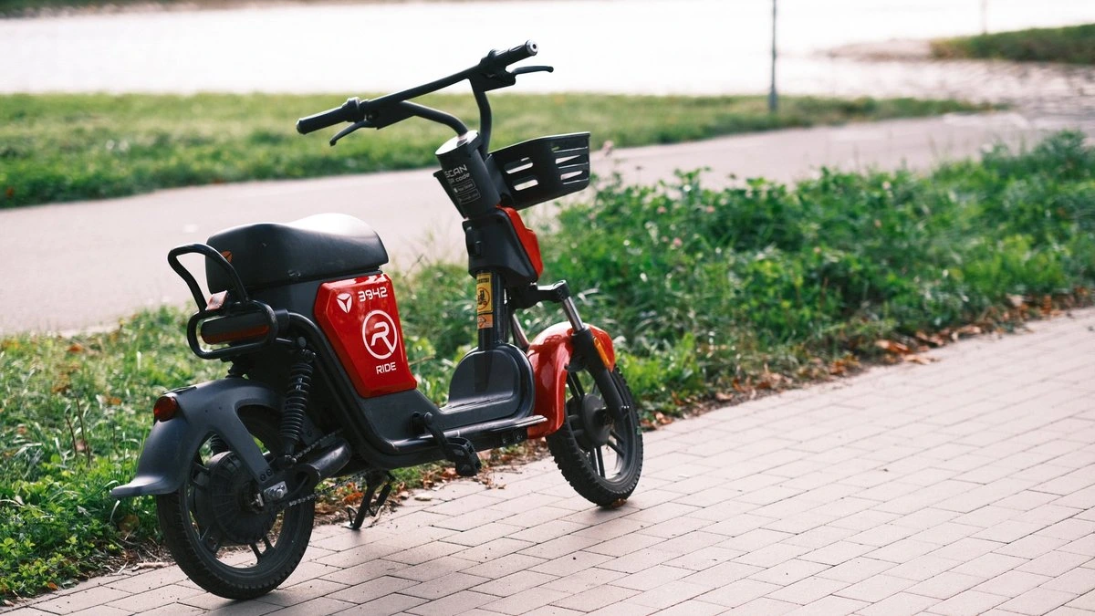 Рижский суд оставил в силе штраф в 10 000 евро, наложенный на Ride, после трагедии в Иманте