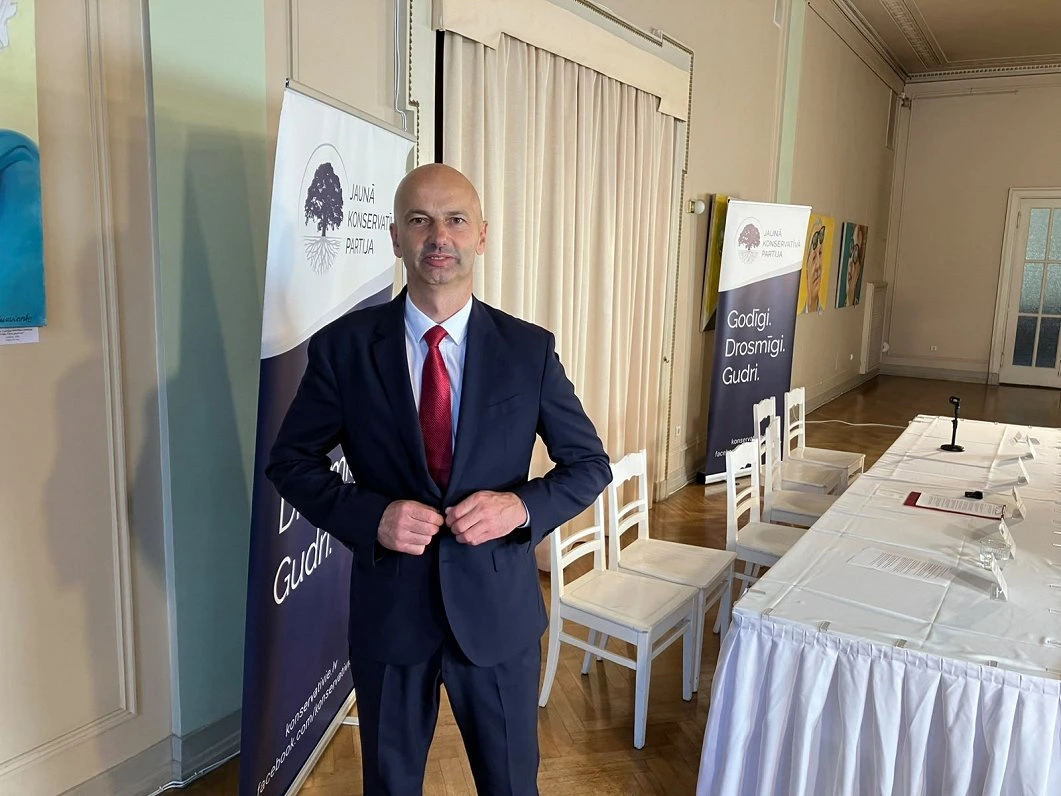 Кандидатом в премьеры от Новой консервативной партии станет бывший директор Госканцелярии Цитсковскис