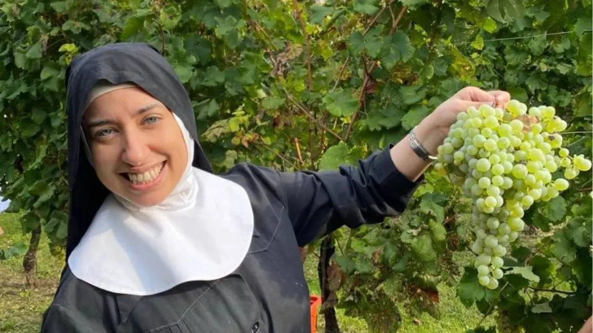 Zu schön und zu geschäftstüchtig? Kirche schmeißt Nonne aus dem Amt