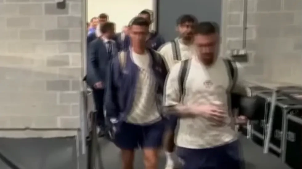 Es sagt viel aus: Video von Ronaldo aus den Katakomben aufgetaucht