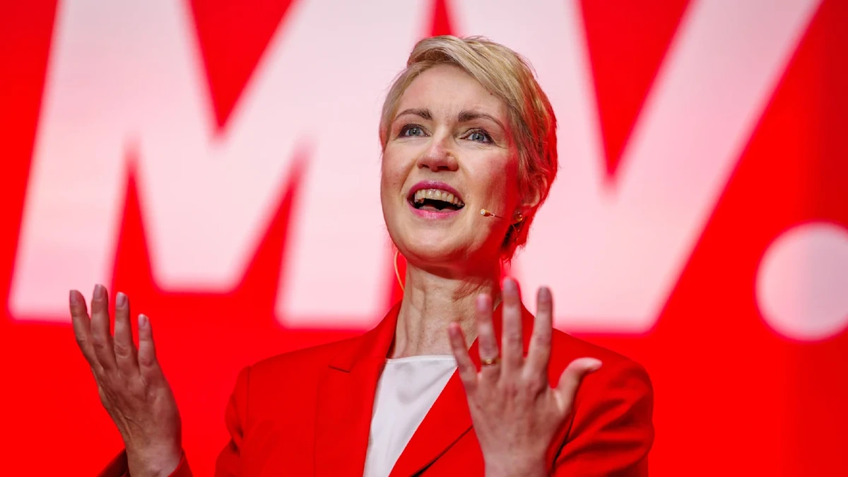 Rente und Renteneintrittsalter: Schwesig legt gegen Merz und Bas nach