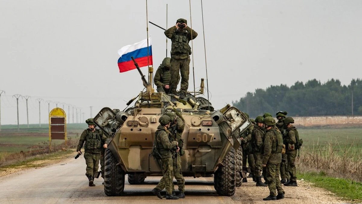 Россия создает базы для размещения 115 тысяч военнослужащих у границ Европы, сообщают СМИ