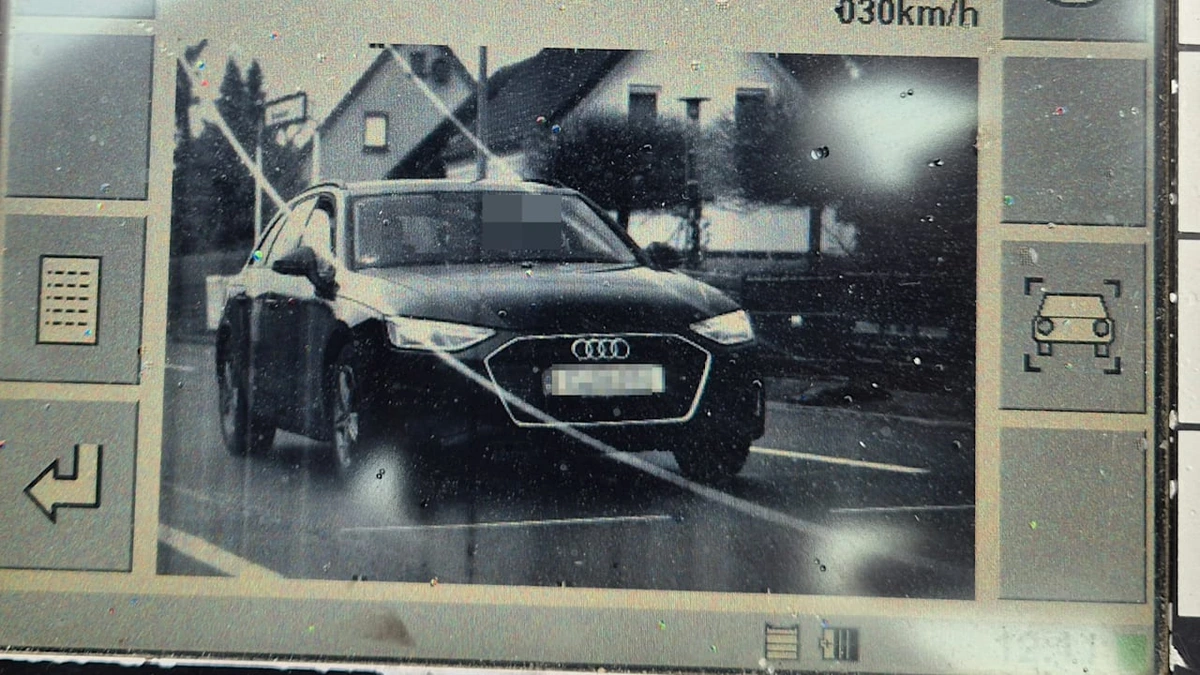 50 km/h zu schnell: CDU-Minister droht Verurteilung wegen Autorennen