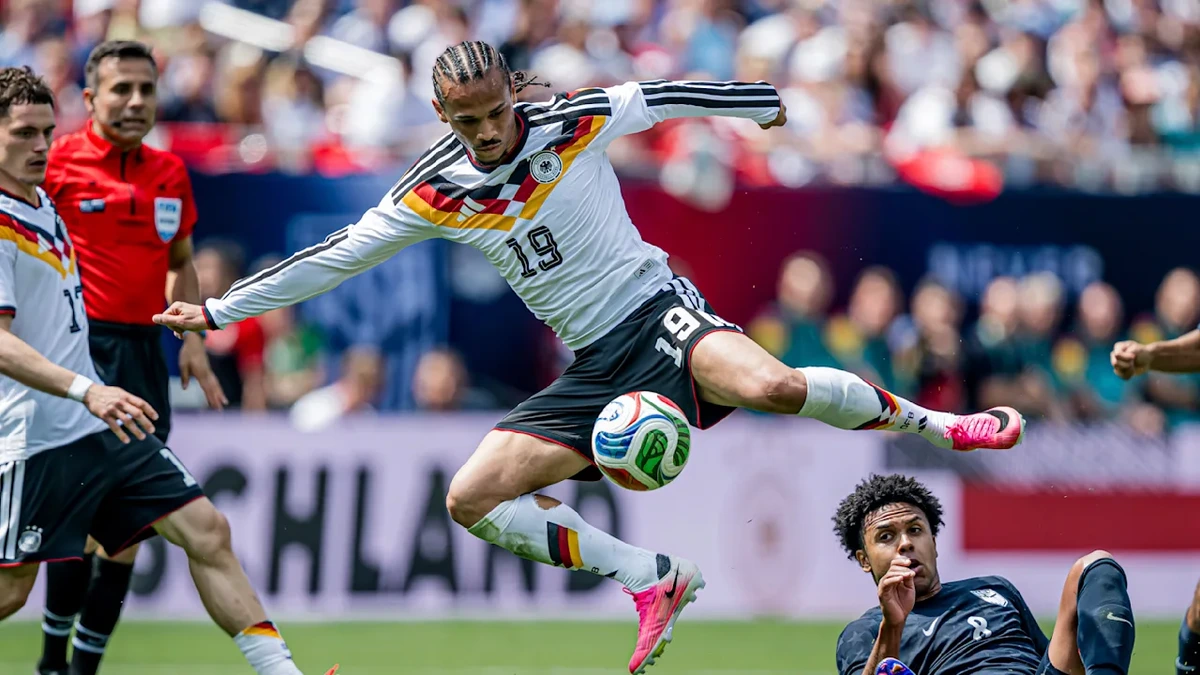 JETZT „Lothar Legt los“ gucken: Wird Sané zu unserer WM-Hoffnung?