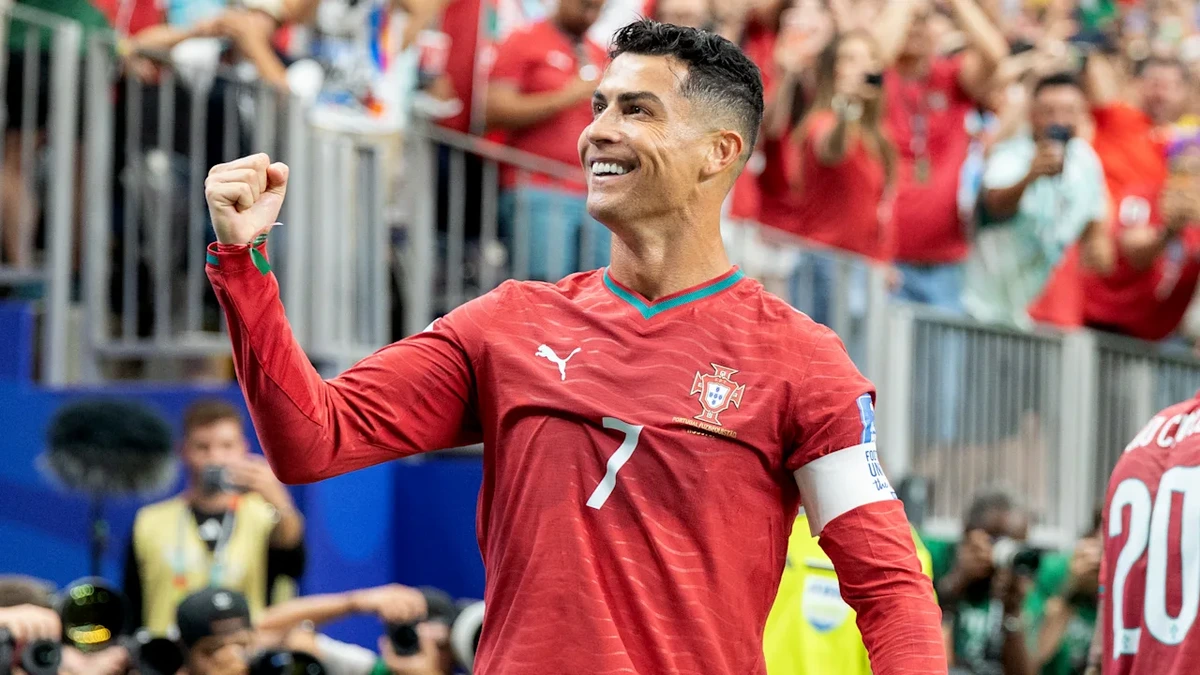 WM 2026: Ronaldo holt 4 Rekorde mit 2 Toren