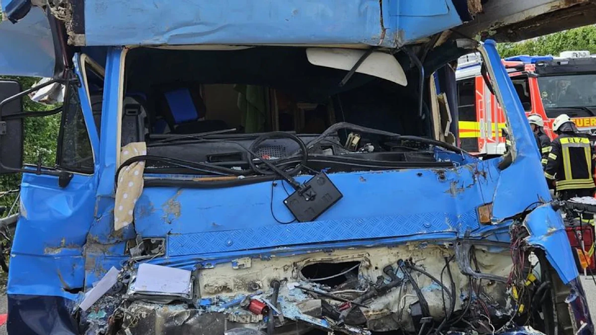 Unfall auf der A3 in Hessen: Camper (43) stirbt nach Crash ins Stauende