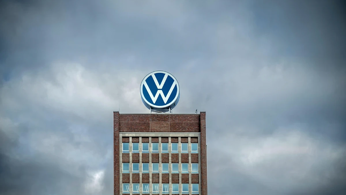 VW plant radikalen Umbau: 100.000 Jobs und vier Werke vor dem Aus