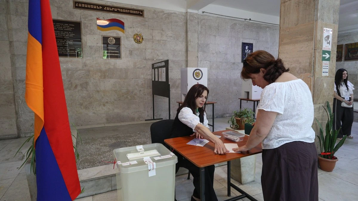 В Армении завершились парламентские выборы. В стране их называют судьбоносными