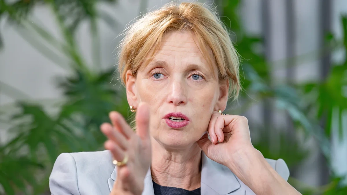 Kommission legt Empfehlungen vor: Social Media soll ab 13 erlaubt sein