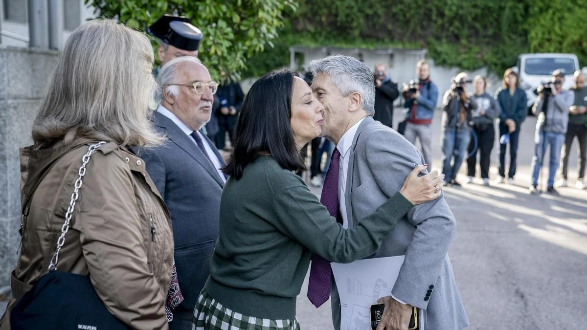 La imputación de la directora general de la Guardia Civil en el caso Leire Díez embarra al Gobierno