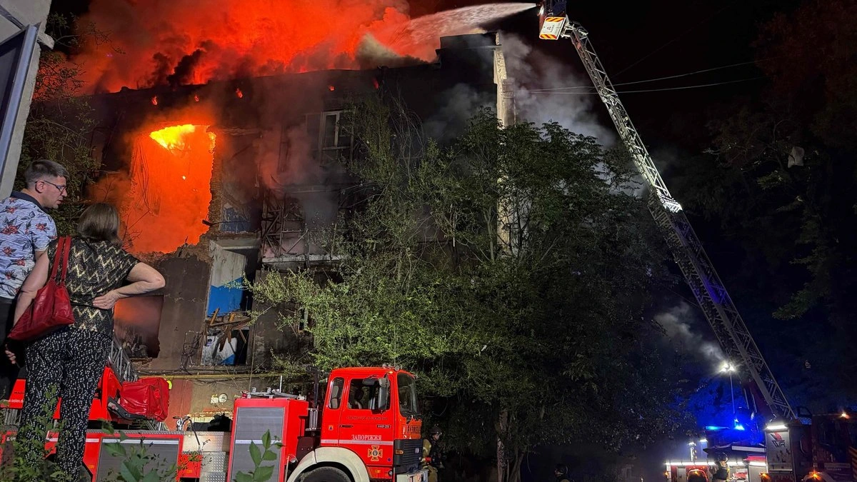 Новые удары России по Запорожью: не менее 13 раненых