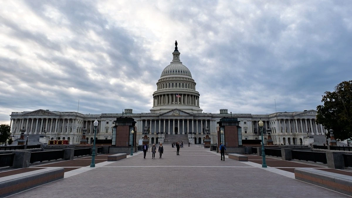 Reuters: Выплаты Киеву США хотят растянуть до 2029 года