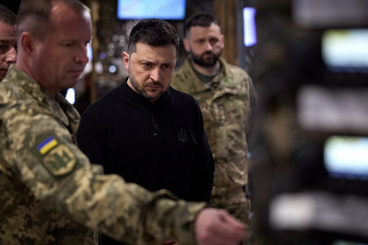 Нападение РФ на Украину: Зеленский заявил об ударах по НПЗ в Уфе и объекту ВПК в Пензе