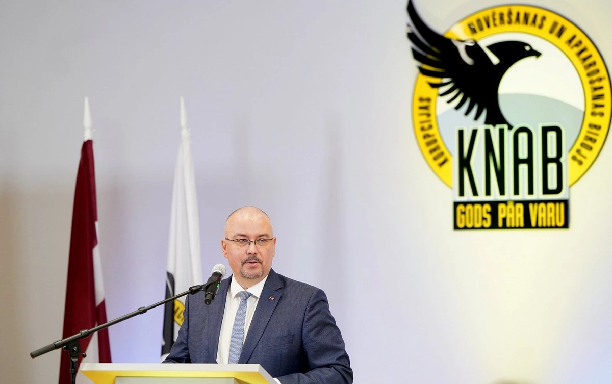 Руководитель KNAB Екаб Страуме уходит в отставку