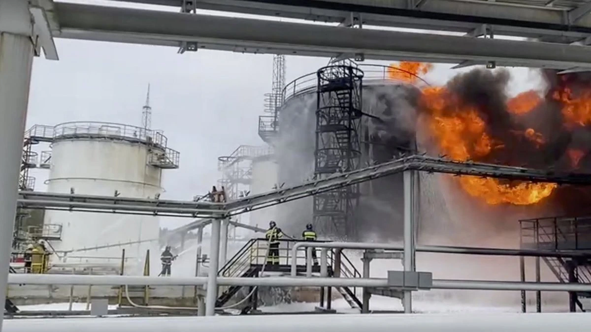 Украина атаковала нефтебазы в Твери и Ставропольском крае