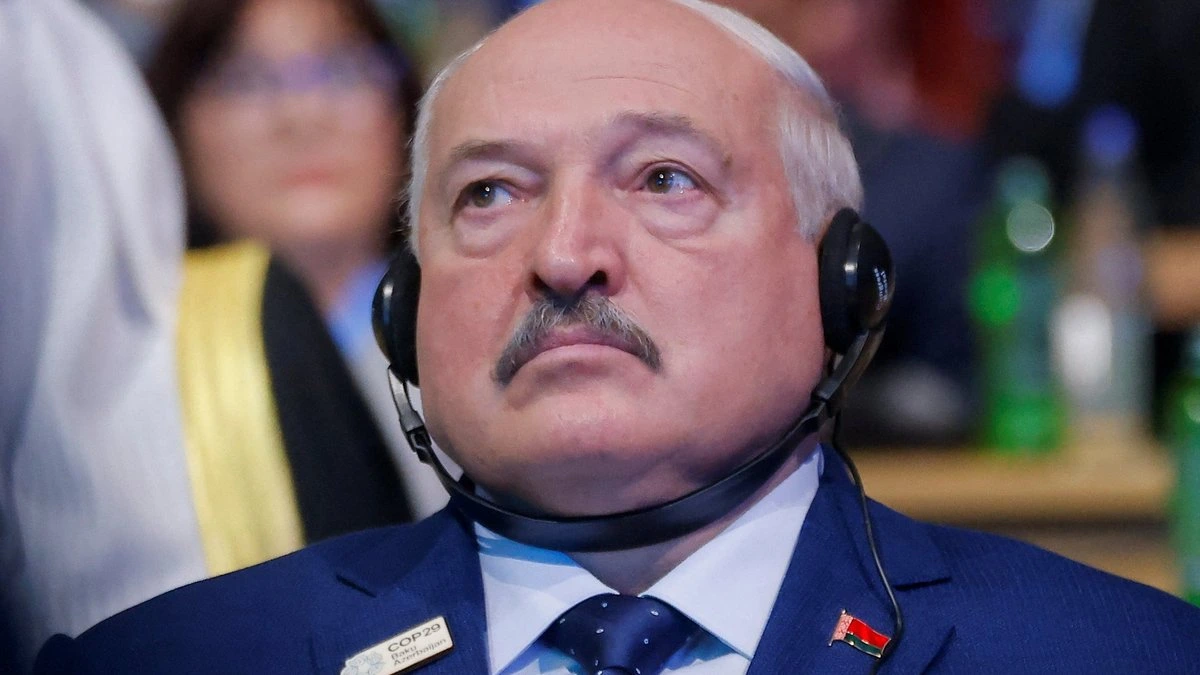 Лукашенко велел отправлять "нерадивых" аграриев в армию