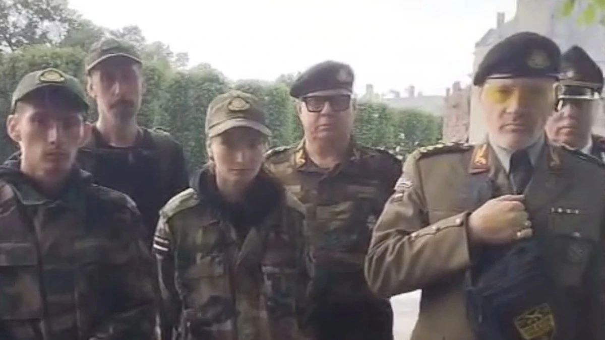 "Приезжие не уважают наши традиции". Организация айзсаргов обещает патрулировать улицы Риги — а так можно?