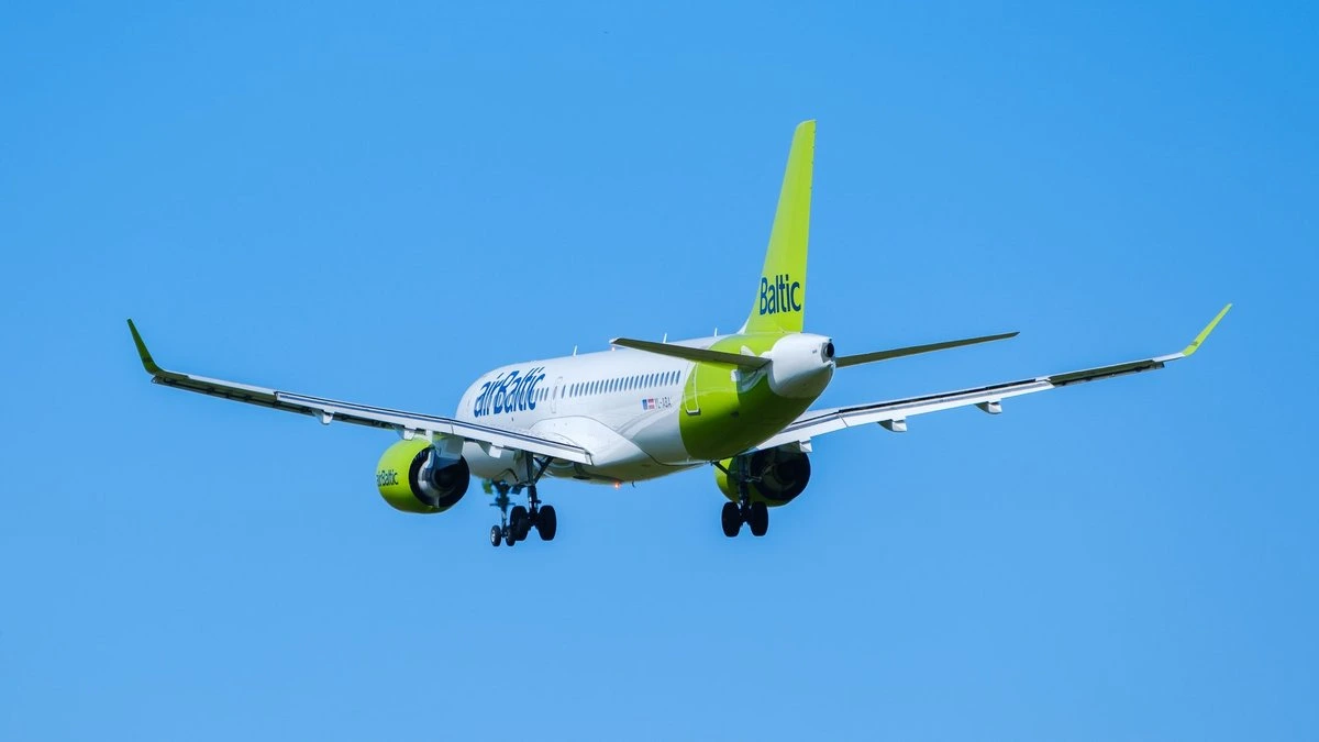 Борьба с "планами Мюнхгаузена". airBaltic выведет из эксплуатации два самолета: компания назвала причины
