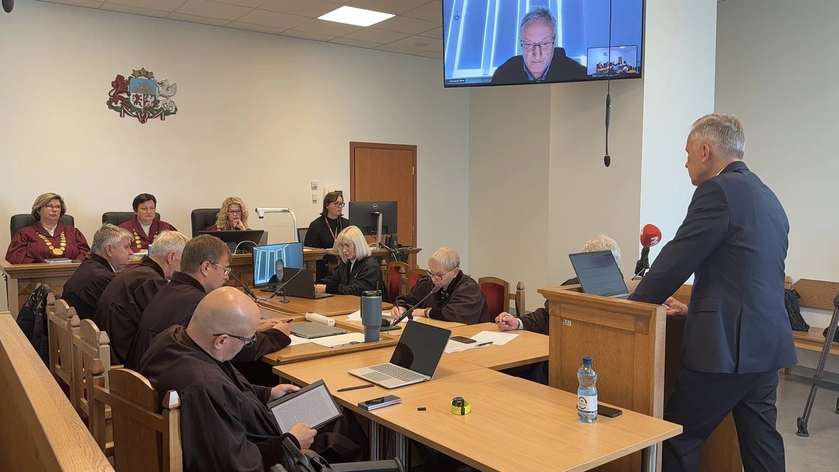 "Мечтать — не преступление". Последнее слово: экс-глава Банка Латвии Римшевич и бизнесмен Мартинсонс отрицают обвинения