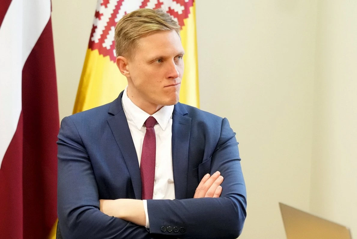 Домбрава в письме Испании упрекнул её в ослаблении миграционной политики