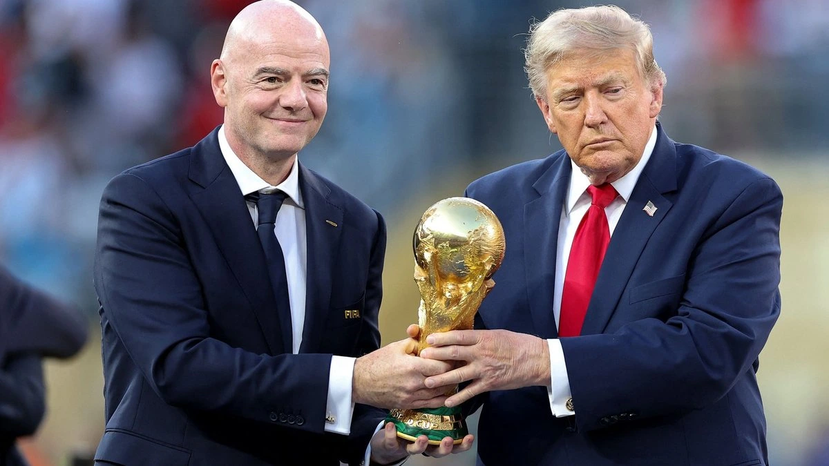 Глава ФИФА Инфантино отступил: план частичной приватизации чемпионатов мира по футболу отозван