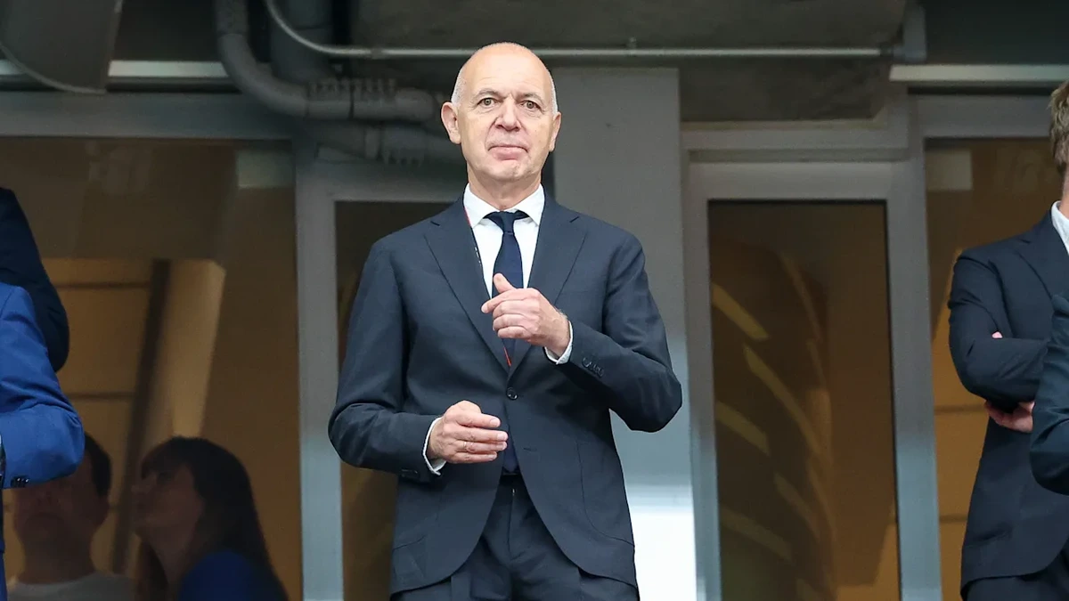 Der DFB geht auf Gianni Infantino los!