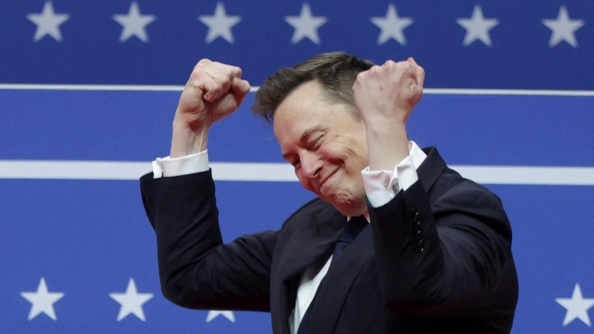 Зеленский дал Маску орден Свободы, пока владелец SpaceX решает, помогать ли ВСУ бить по России