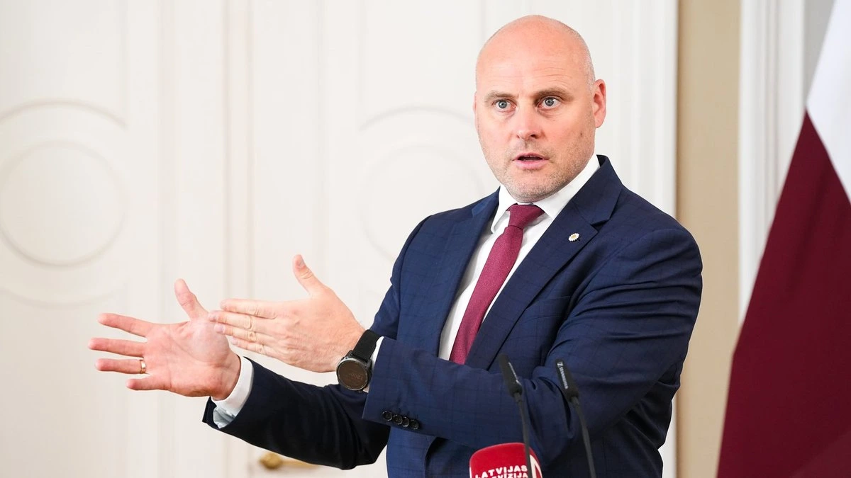 "Политические пансионаты", - так назвал Кулбергс структуры управления госпредприятиями