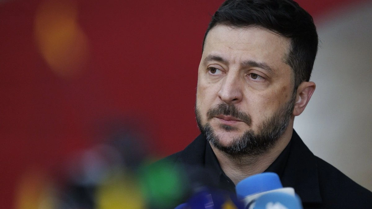 Зеленский: выборы в Украине в условиях войны развалят страну