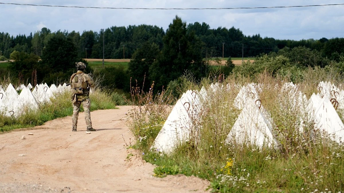 Латвийские пограничники не позволили несовершеннолетнему выехать в Россию без разрешения родителей