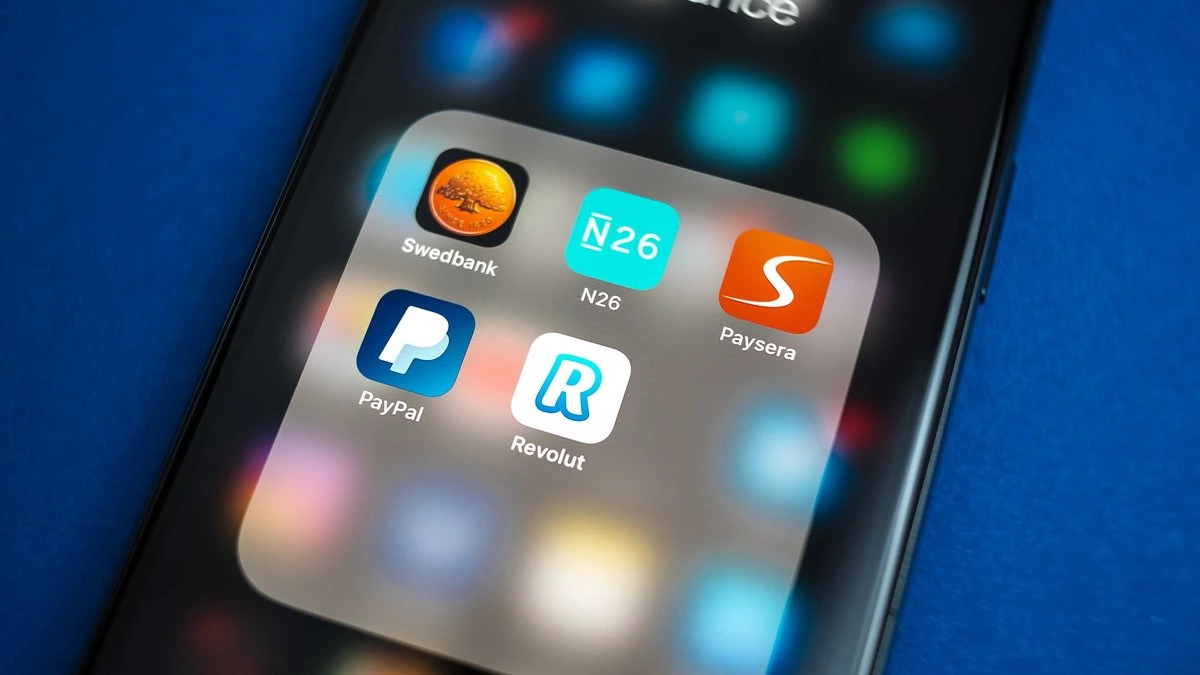 Банк Revolut сообщил об утечке данных клиентов с брокерскими счетами