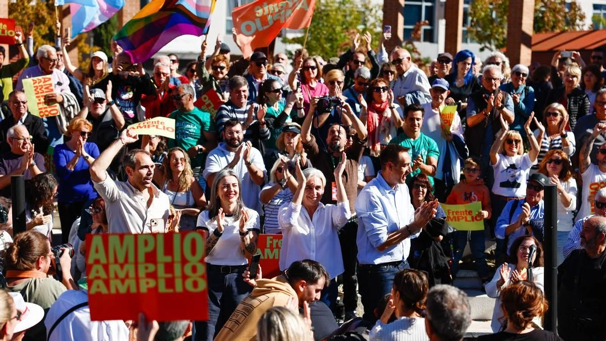 Frente Amplio carga contra los políticos de izquierda con “piquito de oro” y que “no ponen el cuerpo” para defender los derechos