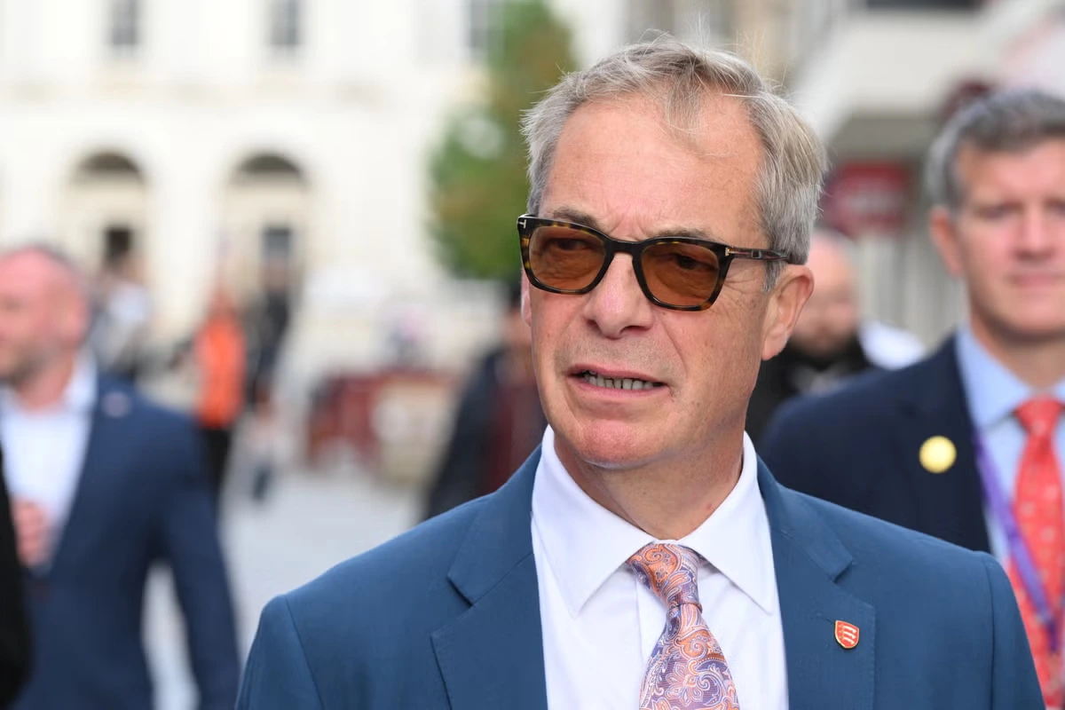 Blow for Farage as Reform UK stuck in third place in polls