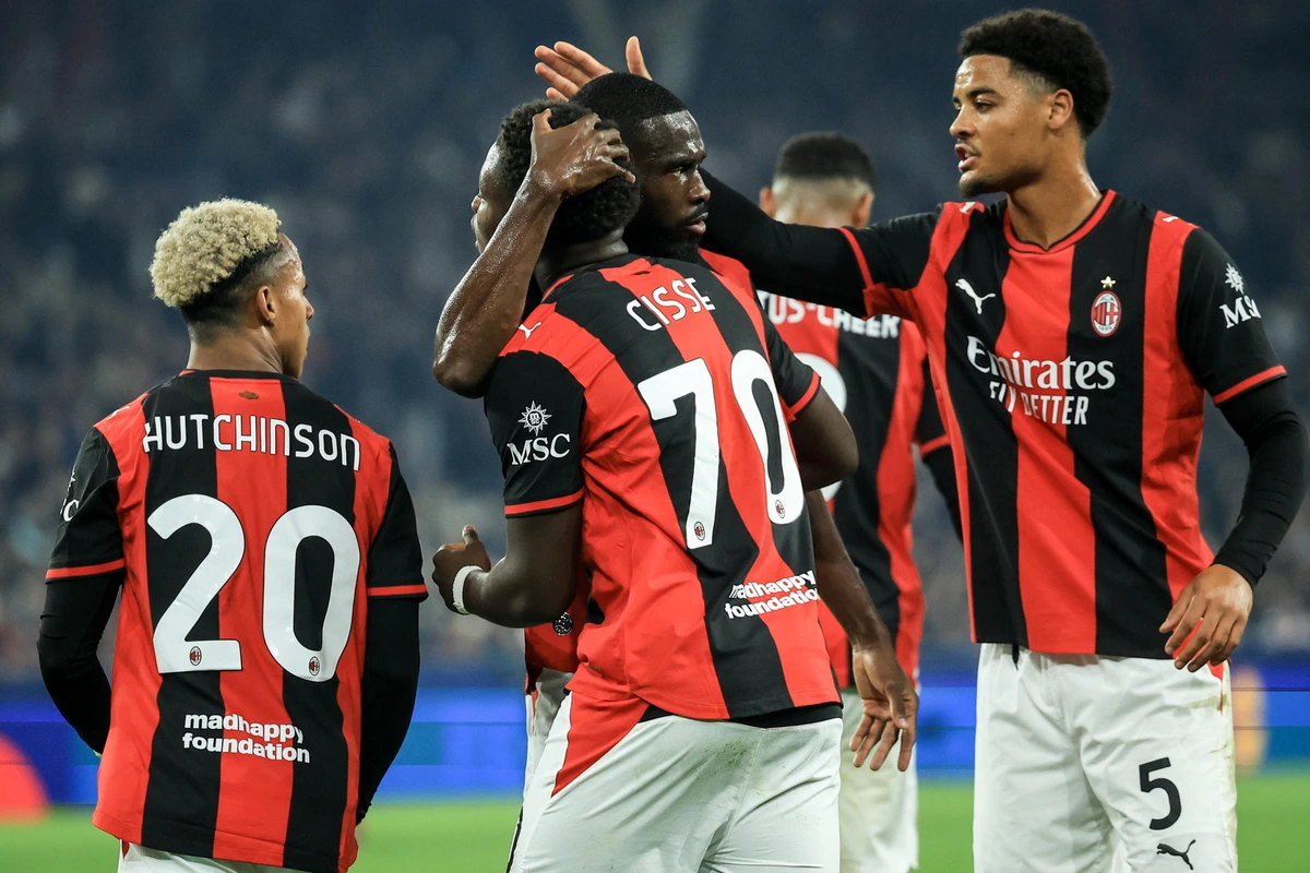 Pagelle Salisburgo-Milan: Cisse incontenibile (8,5), Hutchinson chance sfruttata (7,5). Camarda combina poco (5,5)