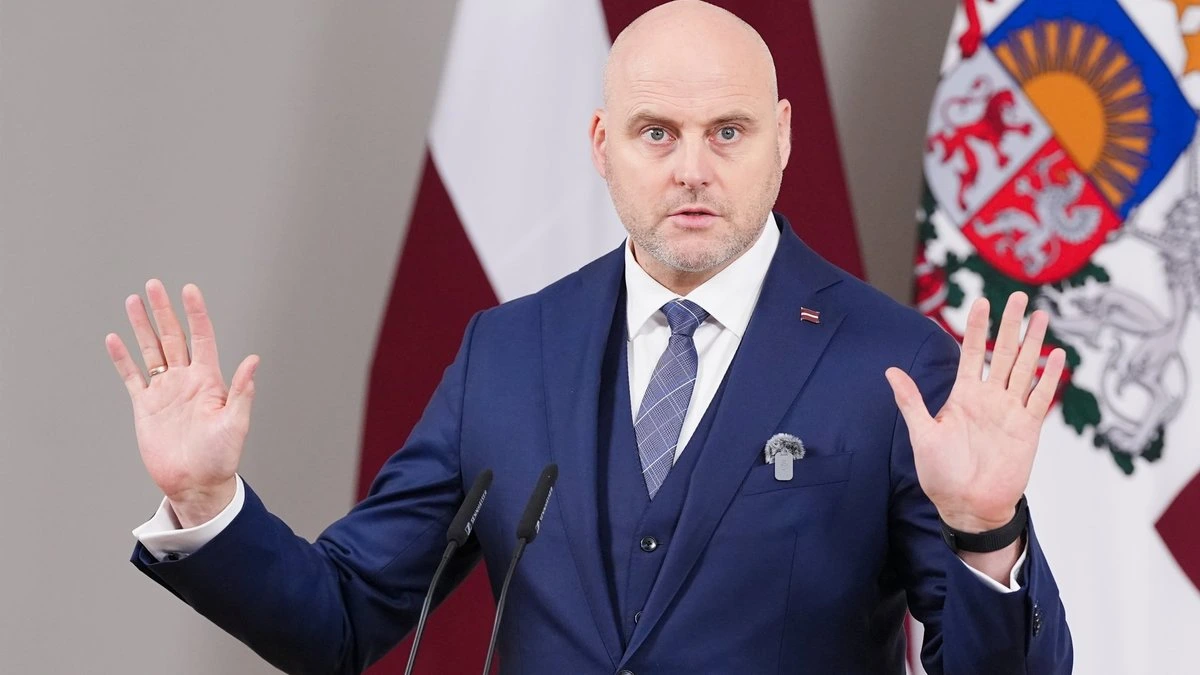"Иначе в 2030 году мы упремся в финансовую стену". Кулбергс намерен убедить партнеров, что перемены необходимы