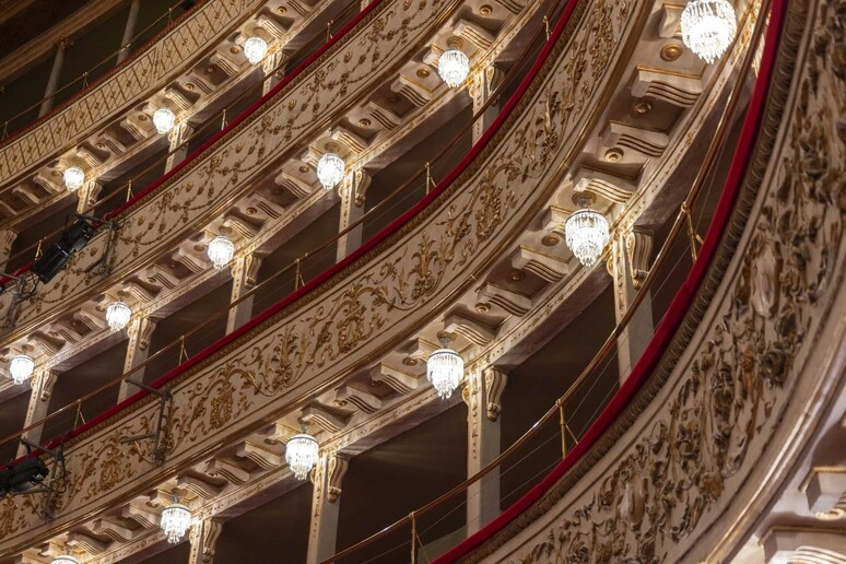 Rinasce il Teatro Valle di Roma, si rialza il sipario dopo 16 anni